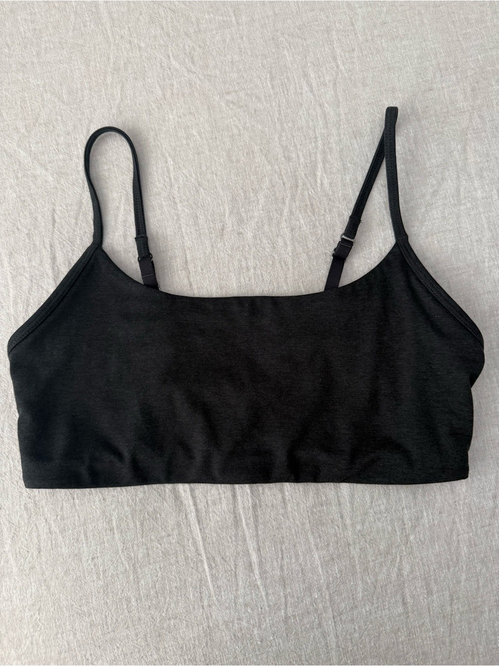 Vuori Black Seamless Adjustable Bralette